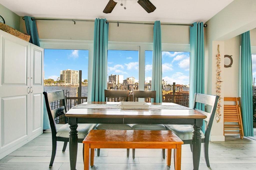 Five Palms Vacation Rentals- Daily - Weekly - Monthly Clearwater Beach Exteriér fotografie