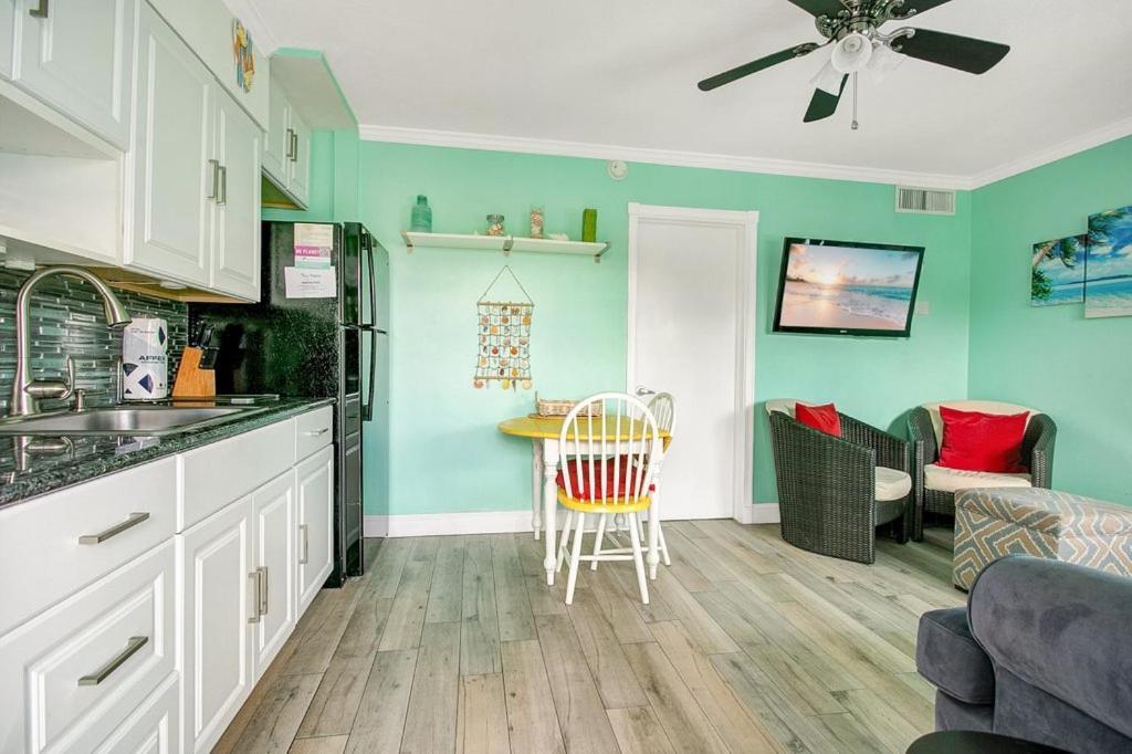 Five Palms Vacation Rentals- Daily - Weekly - Monthly Clearwater Beach Exteriér fotografie